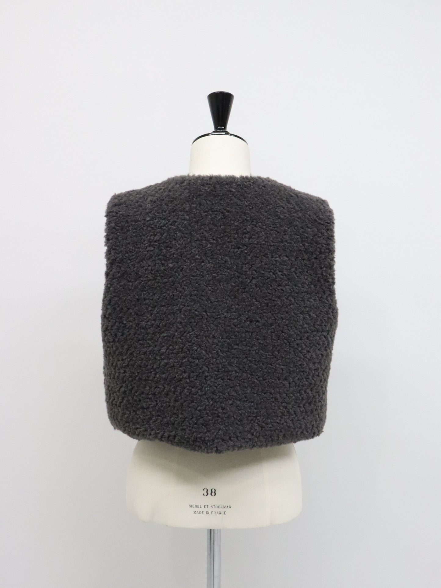 スイートボアショートベスト(アイボリー)