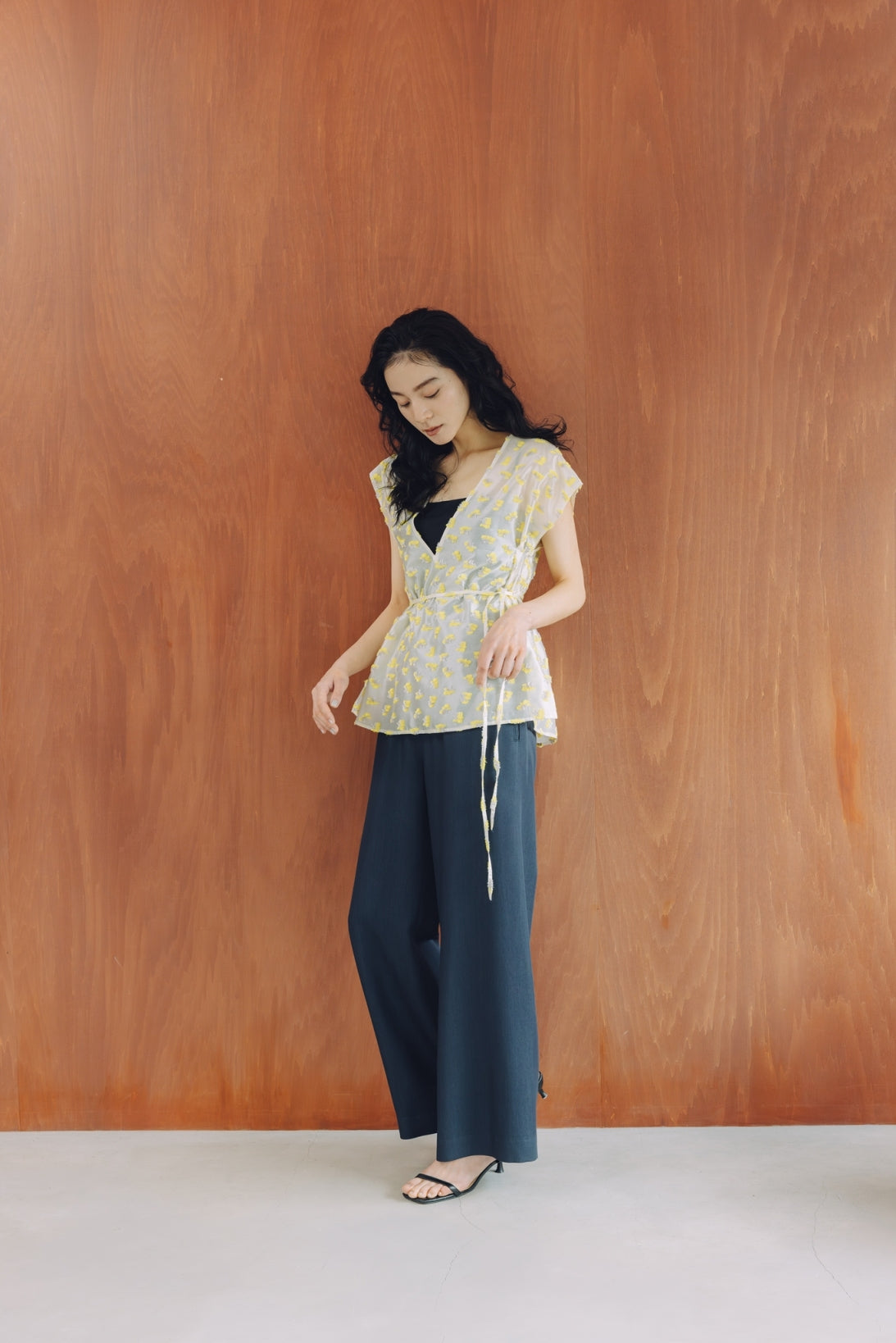【5月2日 発売】セルリアデニムパンツ（ネイビー）