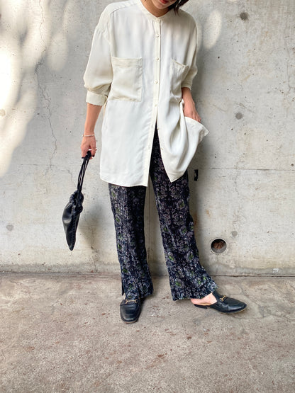 キュプラサテンノーカラーシャツ