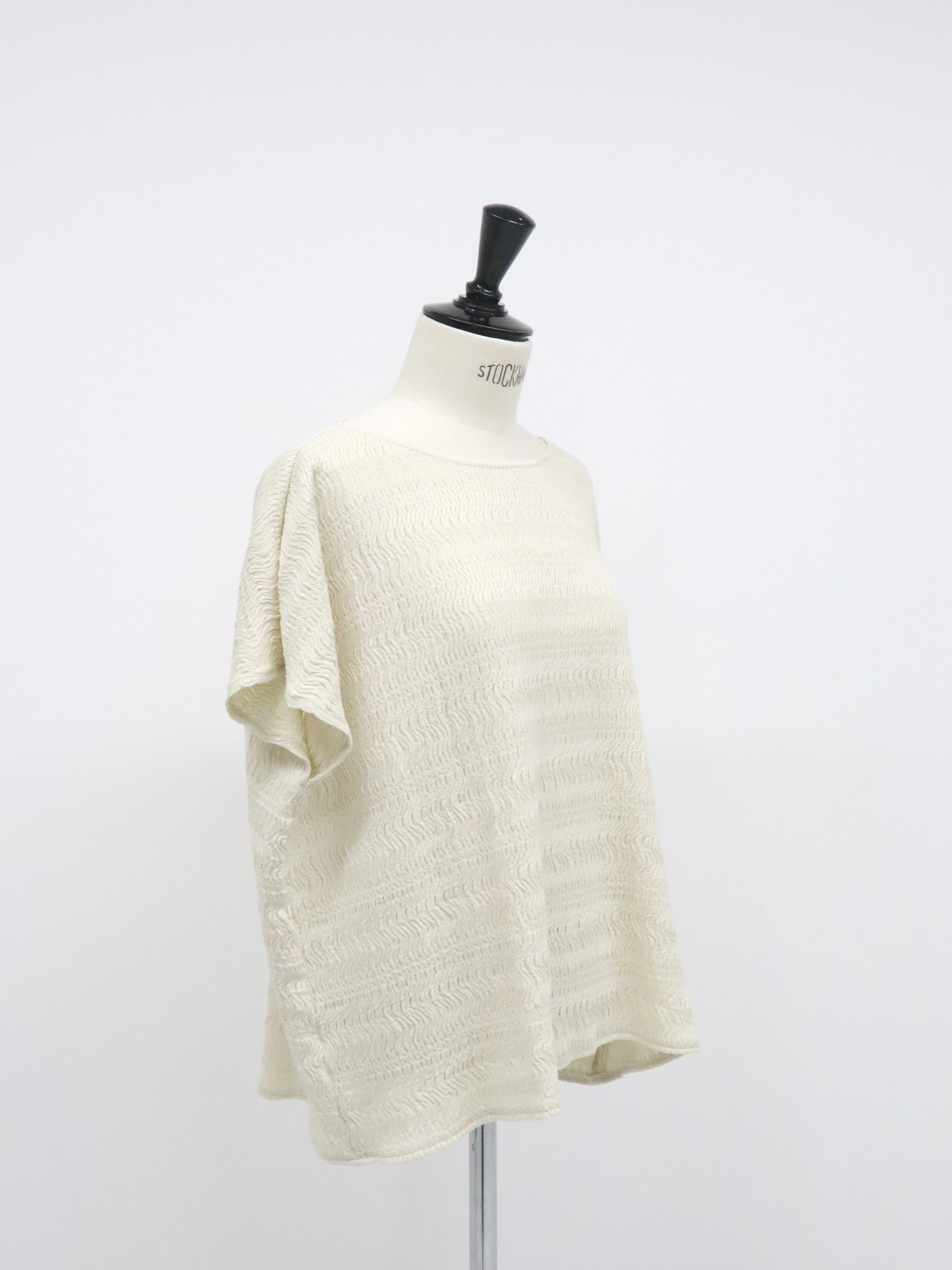 【4月27日 発売】ウェーブラッセルレースプルオーバー（アイボリー）